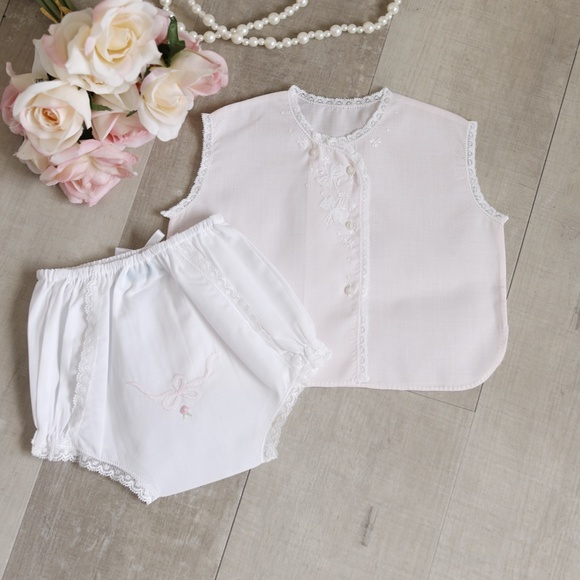 UNIQUE Rare Heirloom Diaper Set Feltman Brothers Size Newborn to 3 Month PERFECT - Picture 3 of 6